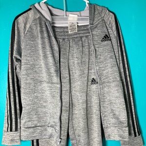 Boys Medium adidas (12-14) grey set jacket